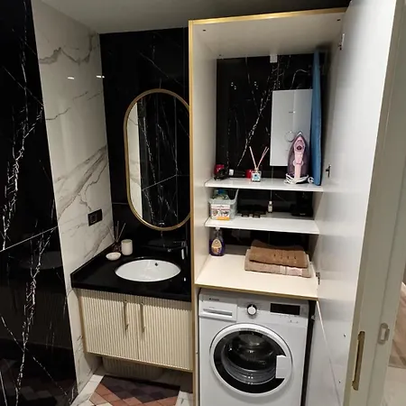 Family With Pool Eden Valley אלאניה